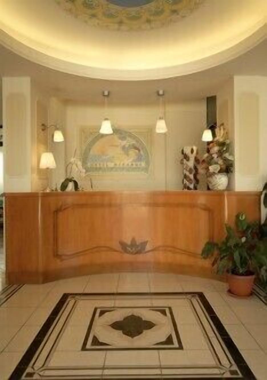 Foto - Hotel Mocambo piscina e spiaggia