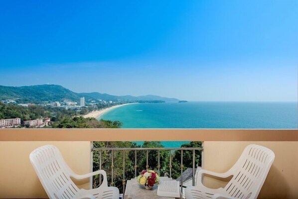 Standard Double Room | Terrace/patio - Baan Karon Hill Phuket Resort (Karon)