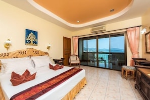 Standard Double Room | Free minibar, in-room safe, desk, rollaway beds - Baan Karon Hill Phuket Resort (Karon)
