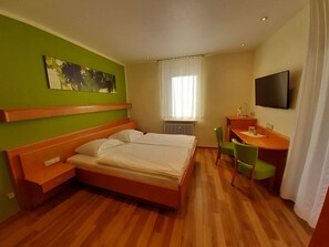 Premium bedding, pillow-top beds, in-room safe, desk