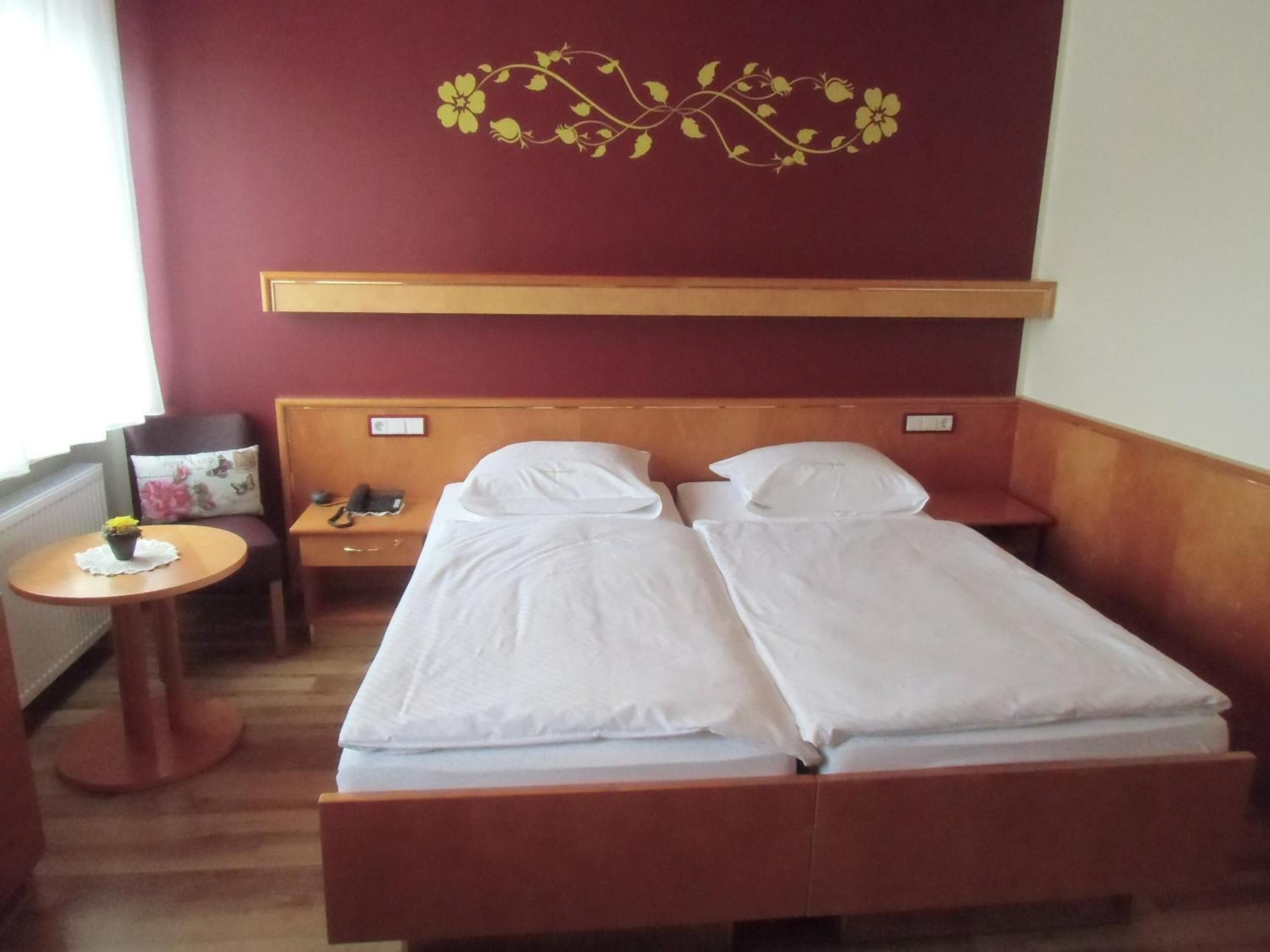 double room | premium bedding, pillow-top beds, in-room safe, desk