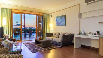 Residence | Living area | Smart TV