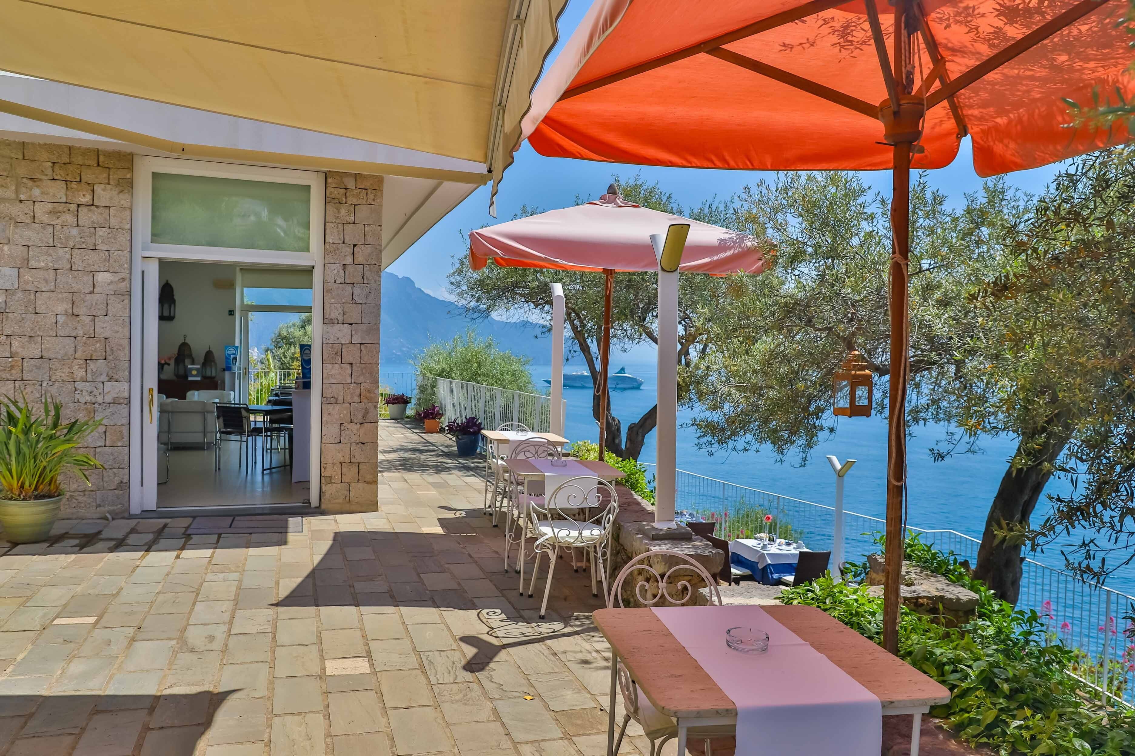 Bar (in der Unterkunft)