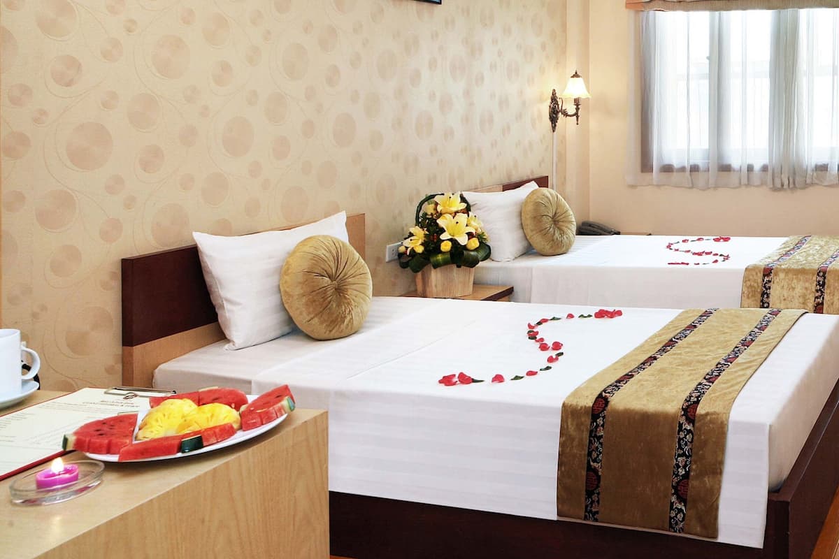 Superior Room | Minibar, in-room safe, desk, soundproofing