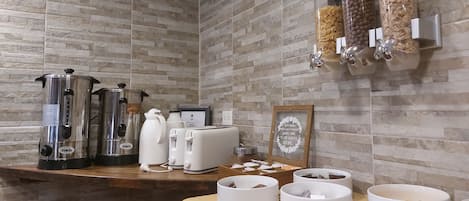Petit déjeuner buffet compris tous les jours