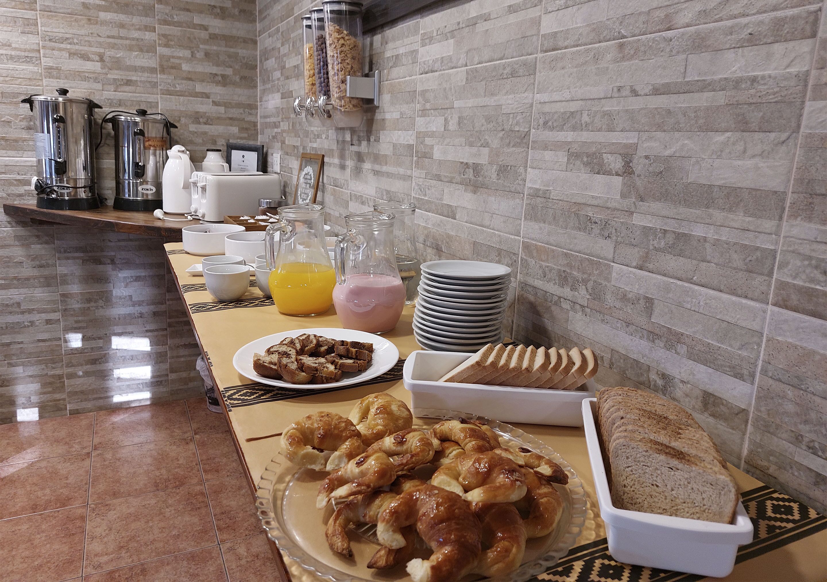 Desayuno buffet incluido todos los días
