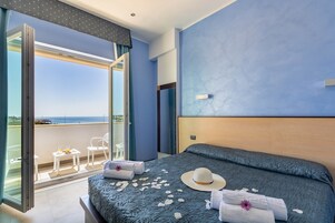 Minibar, in-room safe, desk, soundproofing