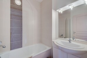 Gratis toiletartikelen, een haardroger