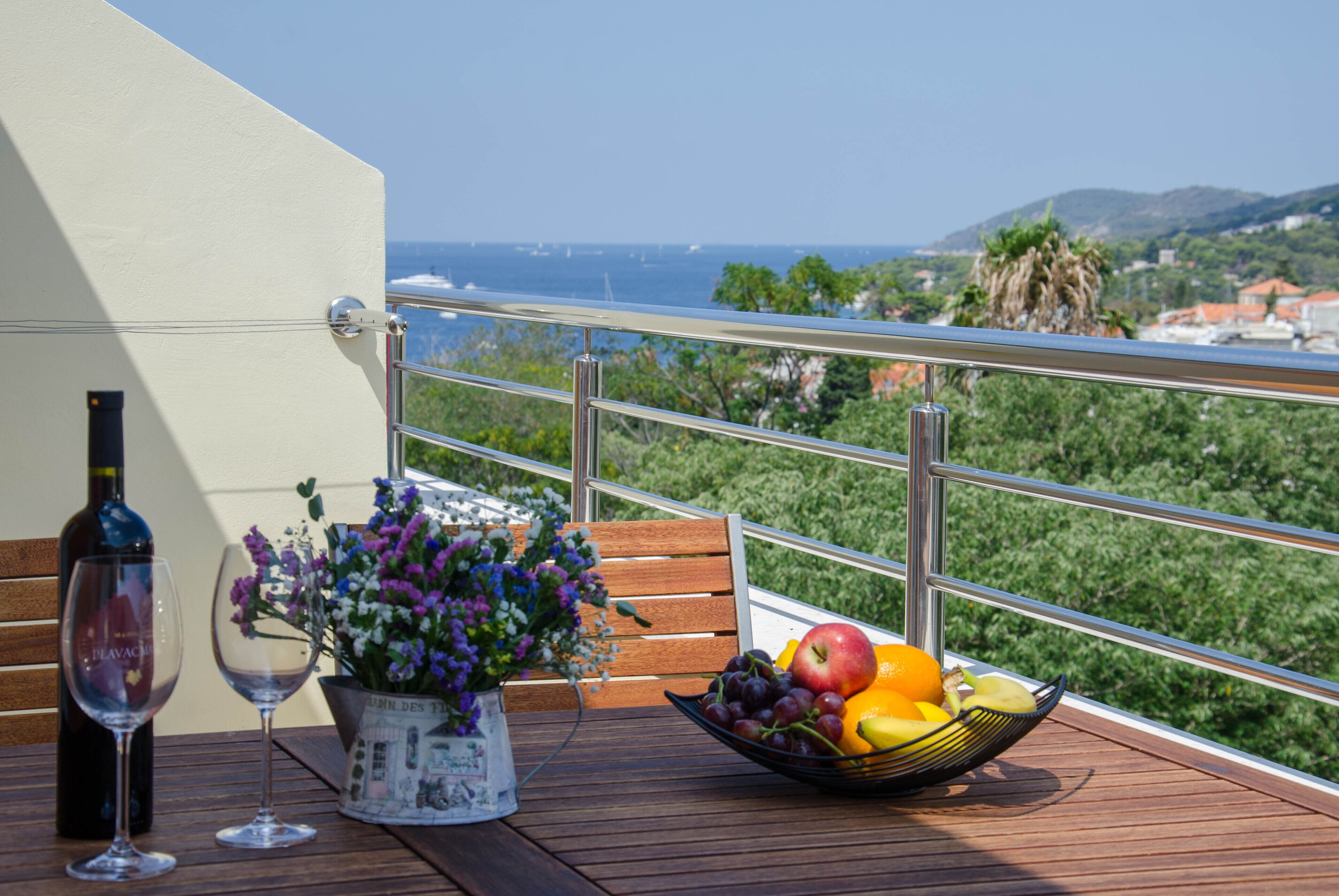 Apartment Lavanda | شرفة/رواق