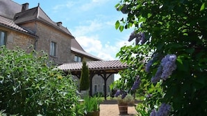Front of property - Le Grézalide (Grezes)