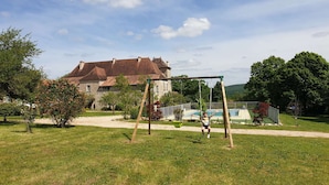 Children's play area - outdoor - Le Grézalide (Grezes)