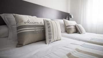 Standard Room, 2 Single Beds | Down duvets, memory-foam beds, minibar, in-room safe