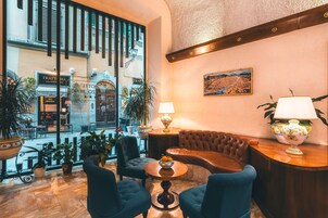 Sala de estar en el lobby