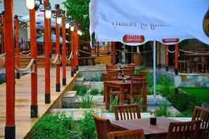 Garden - Villa St. Tropez (Prague)