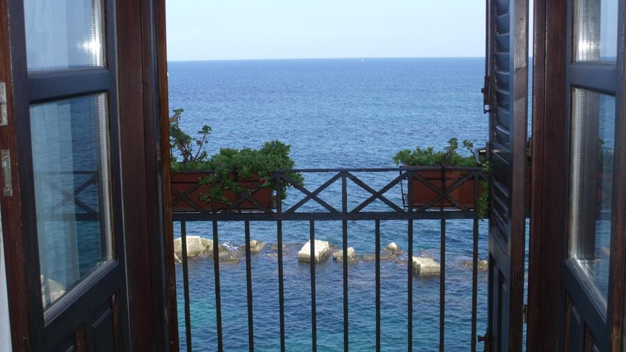 Domus Mariae Albergo