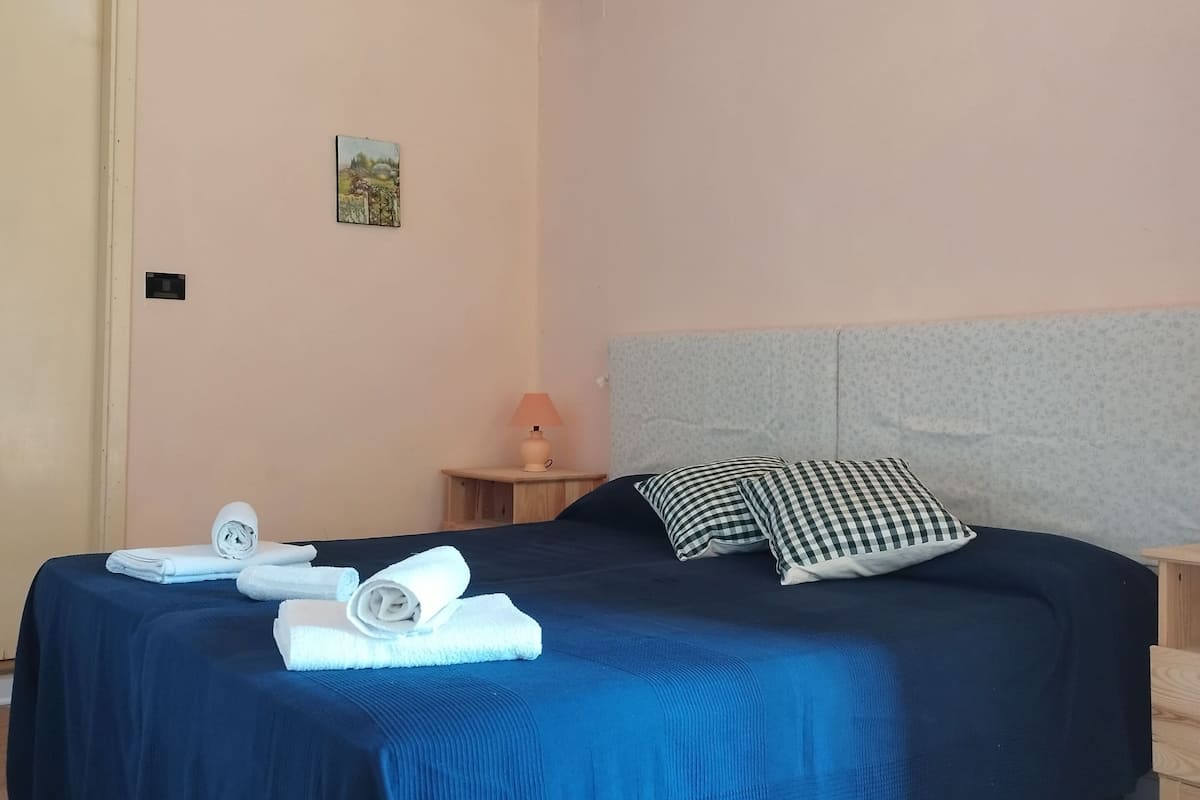 Blackout drapes, soundproofing, WiFi (free), individually decorated