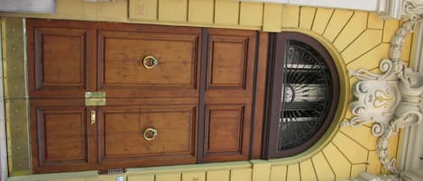 Entrée de l’hébergement