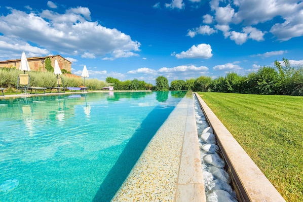 Seasonal outdoor pool, pool umbrellas, sun loungers
