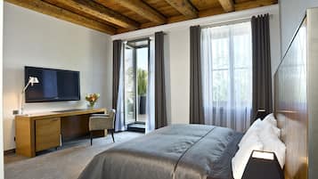 Minibar, coffres-forts dans les chambres, décoration personnalisée
