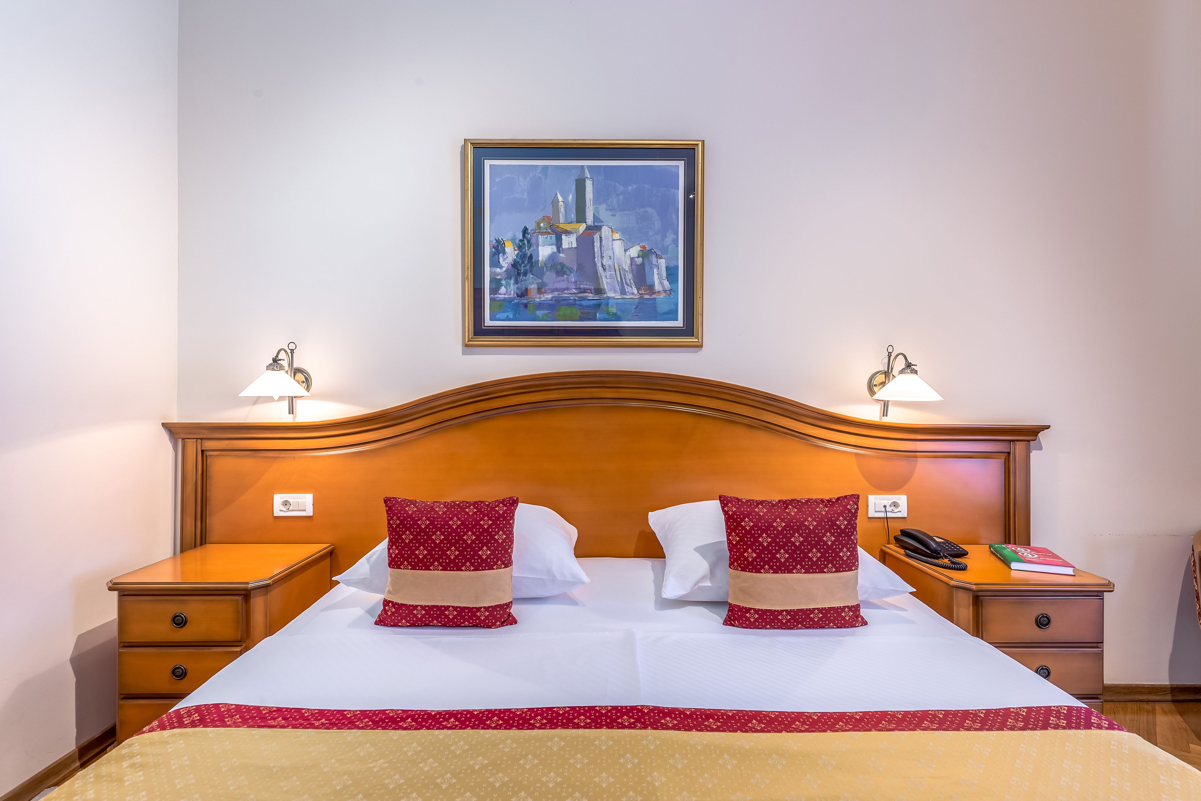 superior double room, balcony, sea view | minibar, in-room safe, desk, laptop workspace