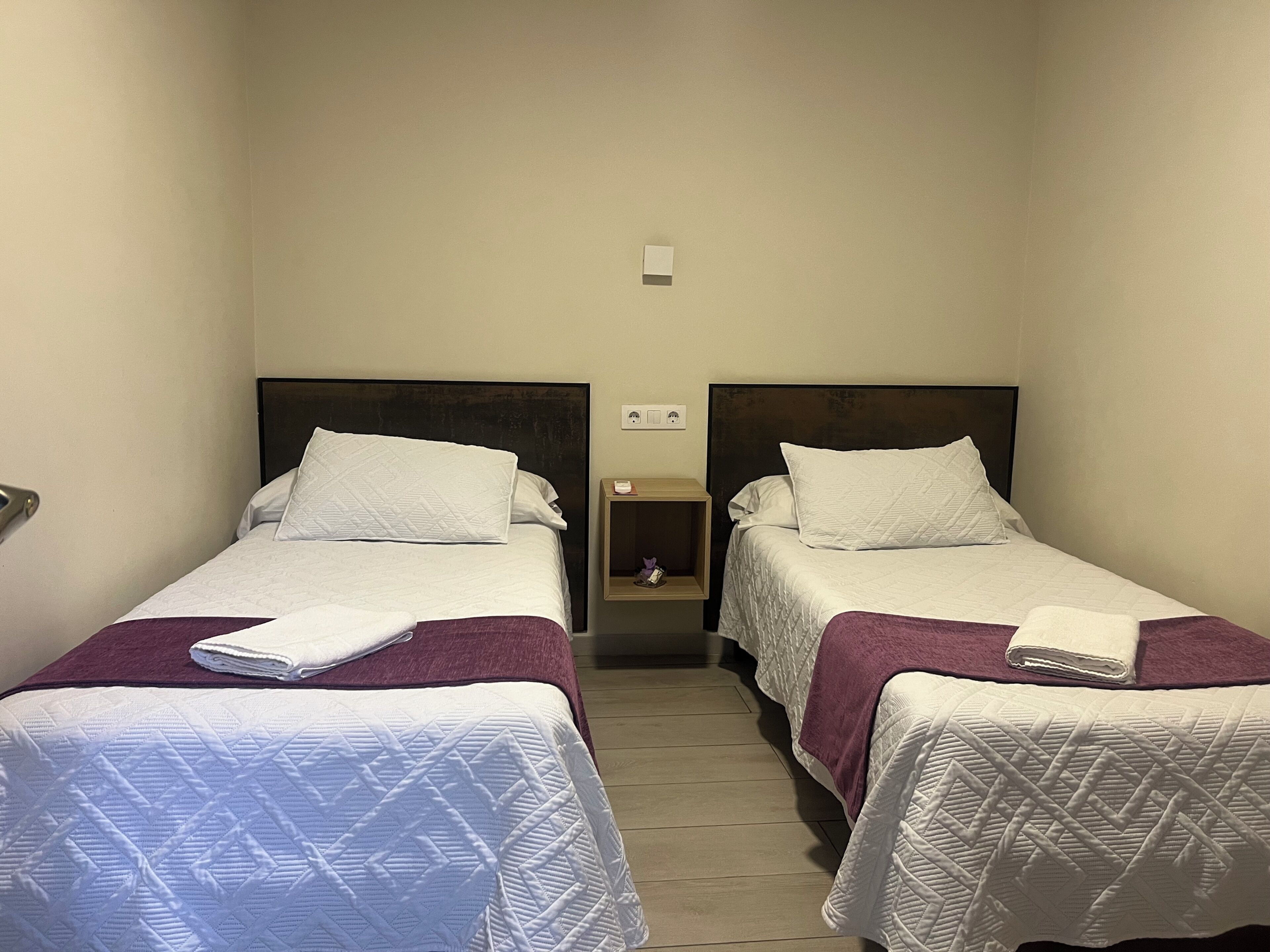 Twin Room, Shared Bathroom