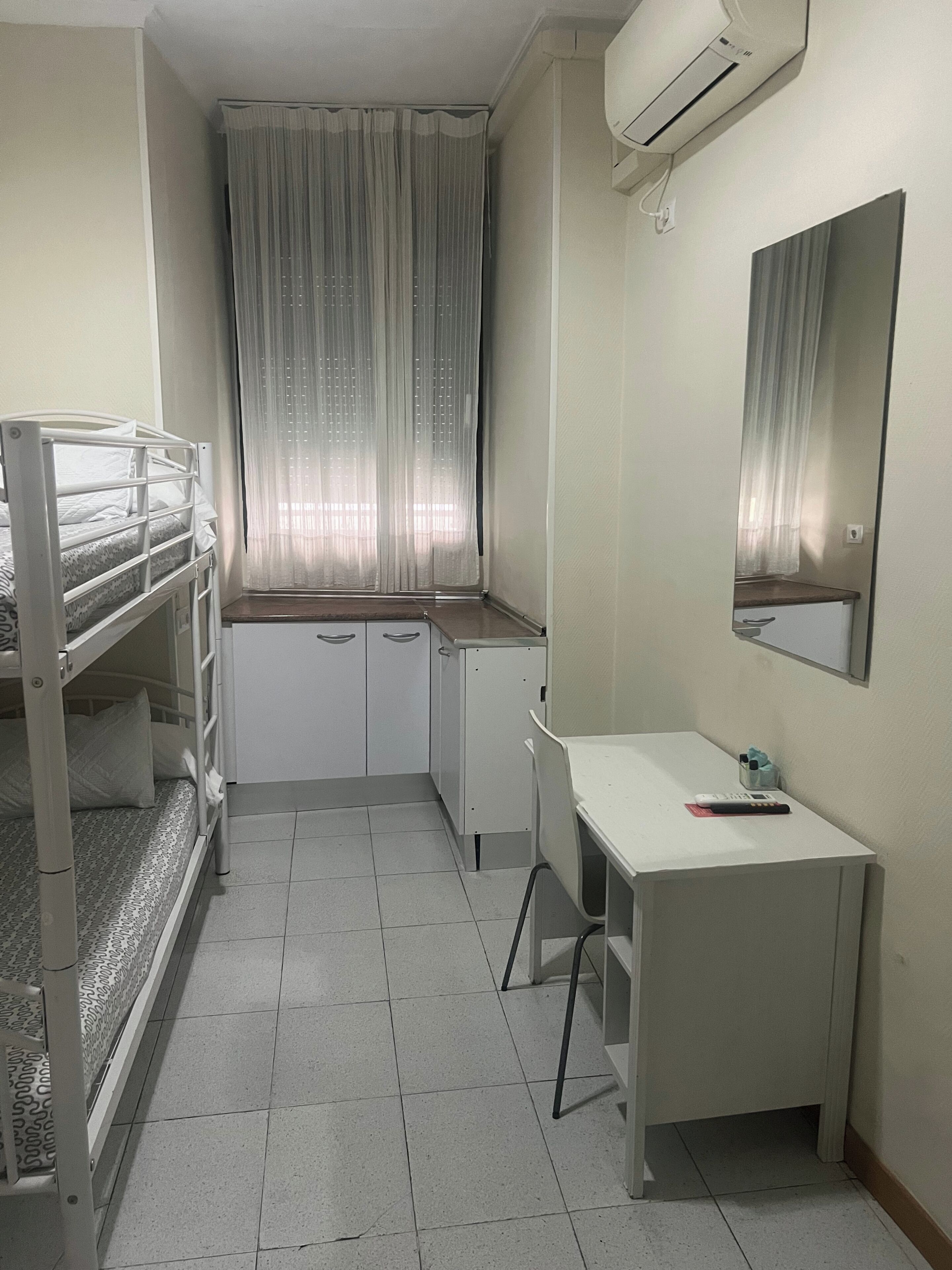 Double room bunk bed, Shared bathroom, Ground Floor