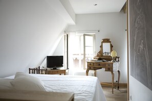 Standard Double Room (7) | 1 bedroom, premium bedding, pillow-top beds, desk