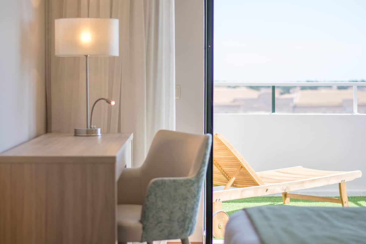 panoramic double room | premium bedding, minibar, in-room safe, desk