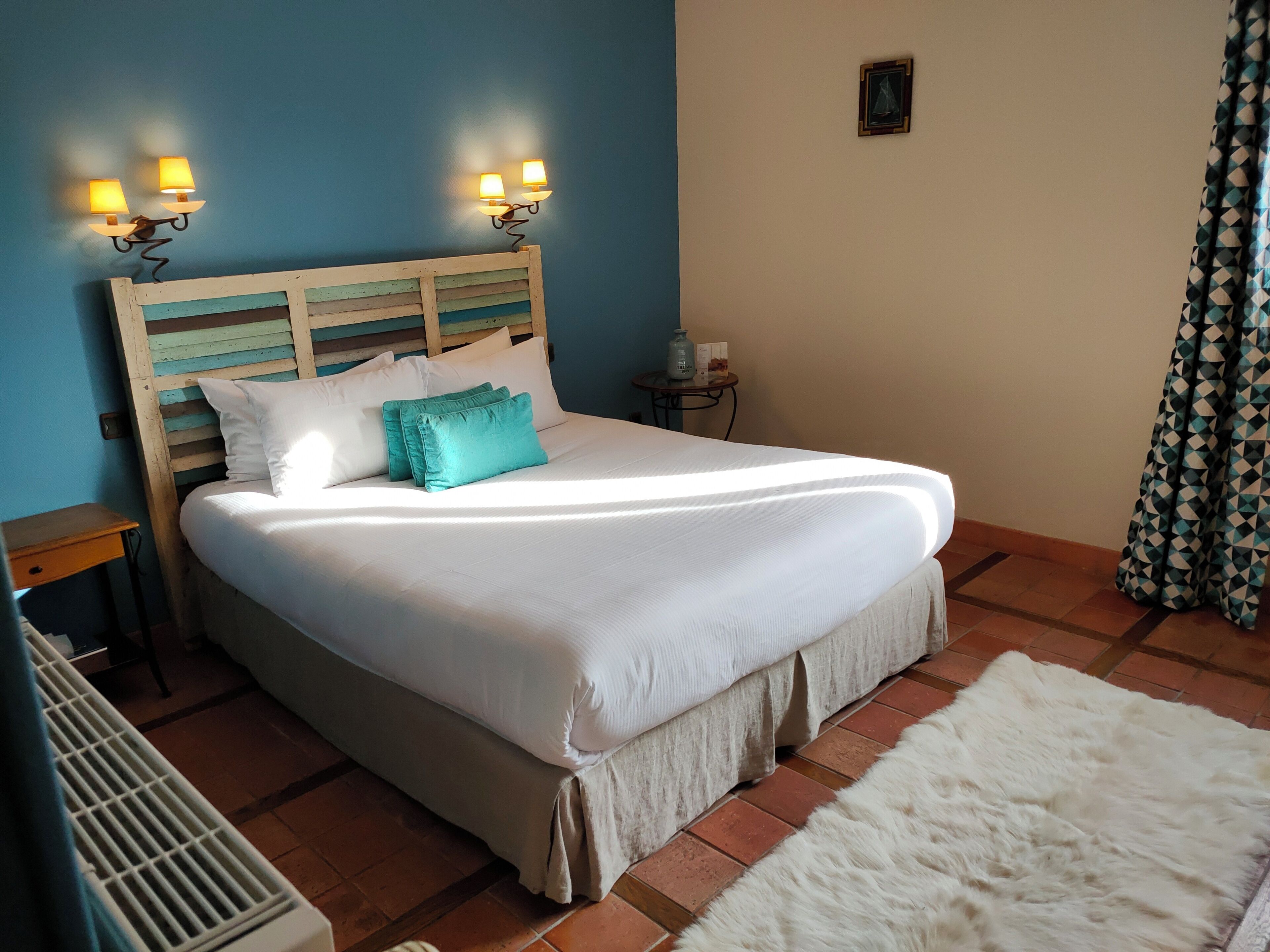 classic room | 1 bedroom, premium bedding, in-room safe, individually decorated
