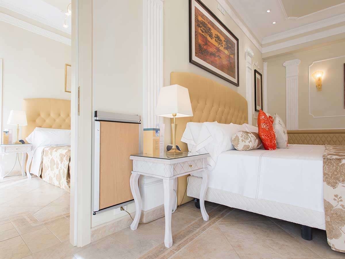 junior suite, partial sea view | 1 bedroom, egyptian cotton sheets, premium bedding, minibar