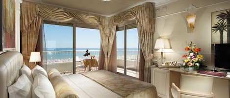 1 bedroom, Egyptian cotton sheets, premium bedding, minibar