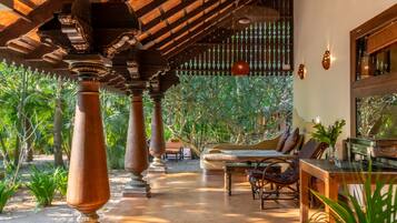 Pool villa | Living area