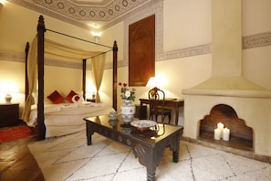 Suite (Diaa) | 1 bedroom, Egyptian cotton sheets, premium bedding, Select Comfort beds