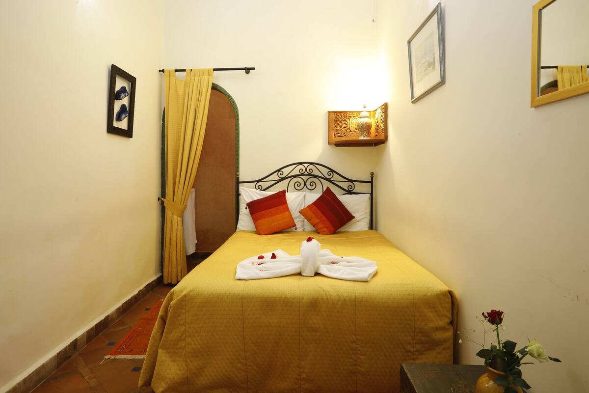 Standard Double Room (Hanaa) | Egyptian cotton sheets, premium bedding, Select Comfort beds