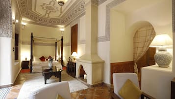 Suite (Diaa) | 1 bedroom, Egyptian cotton sheets, premium bedding, Select Comfort beds