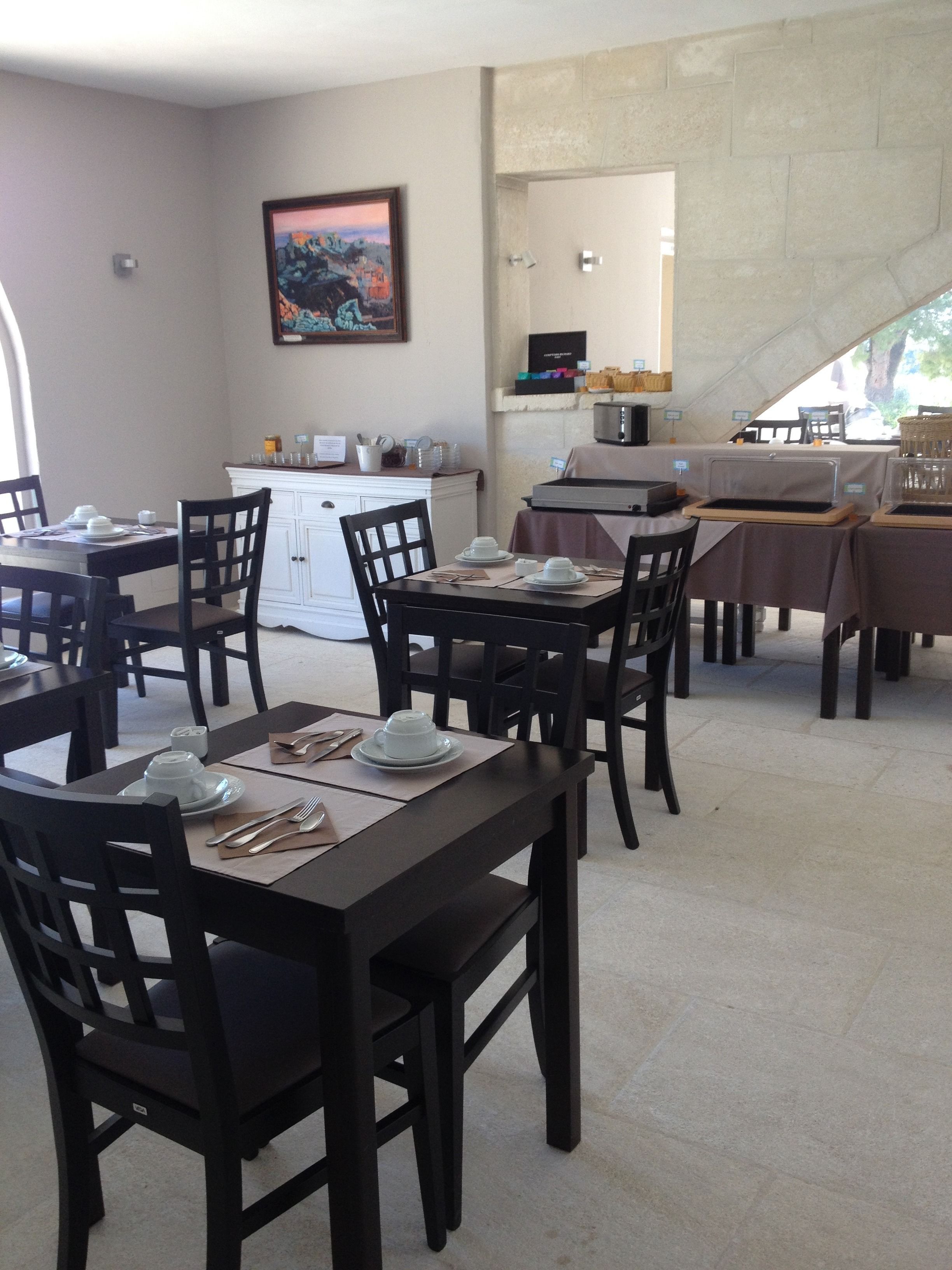 Desayuno buffet diario (EUR 16 por persona)