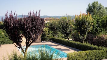 Sæsonbestemt udendørs pool