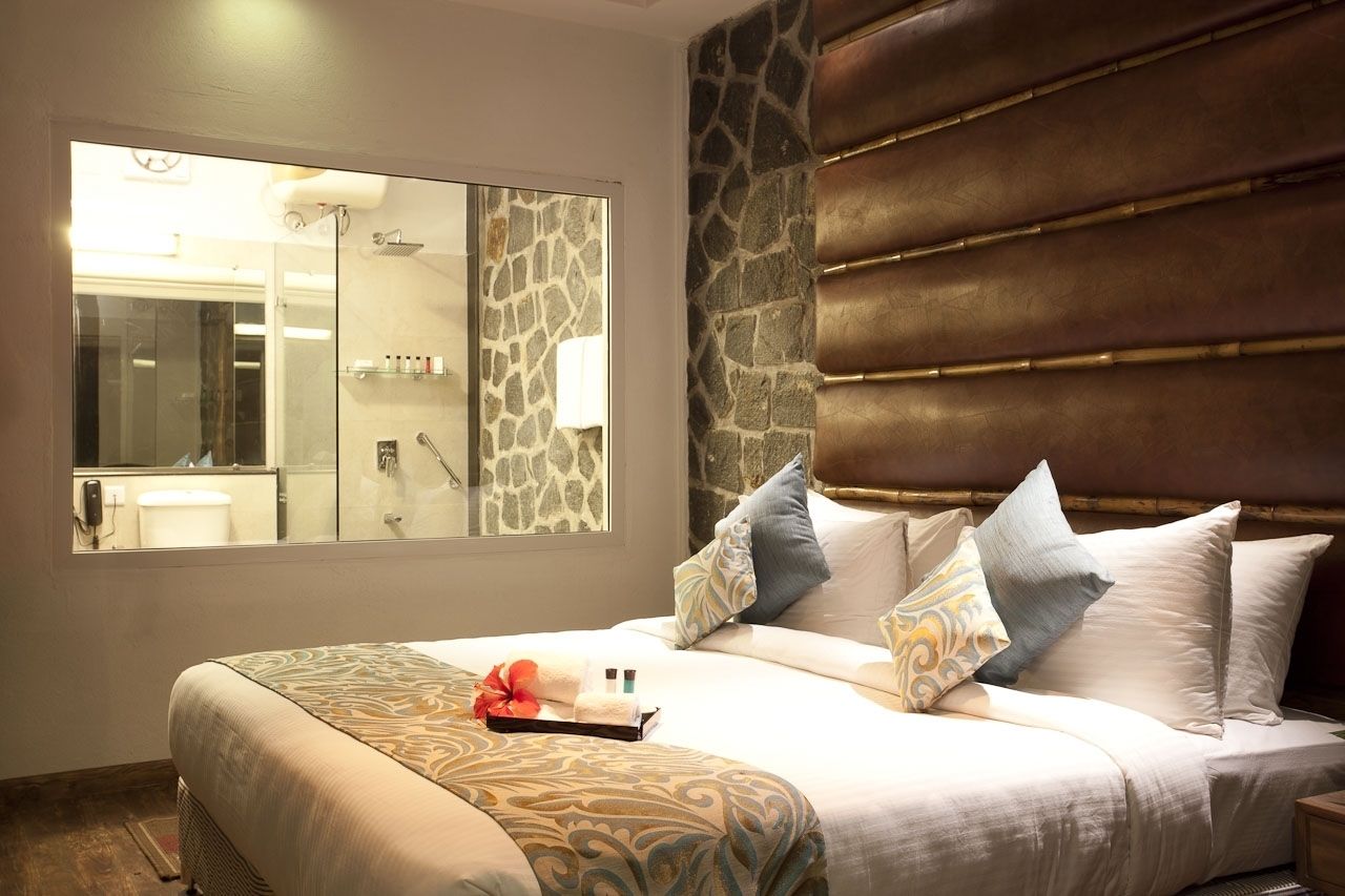 egyptian cotton sheets, premium bedding, minibar, in-room safe