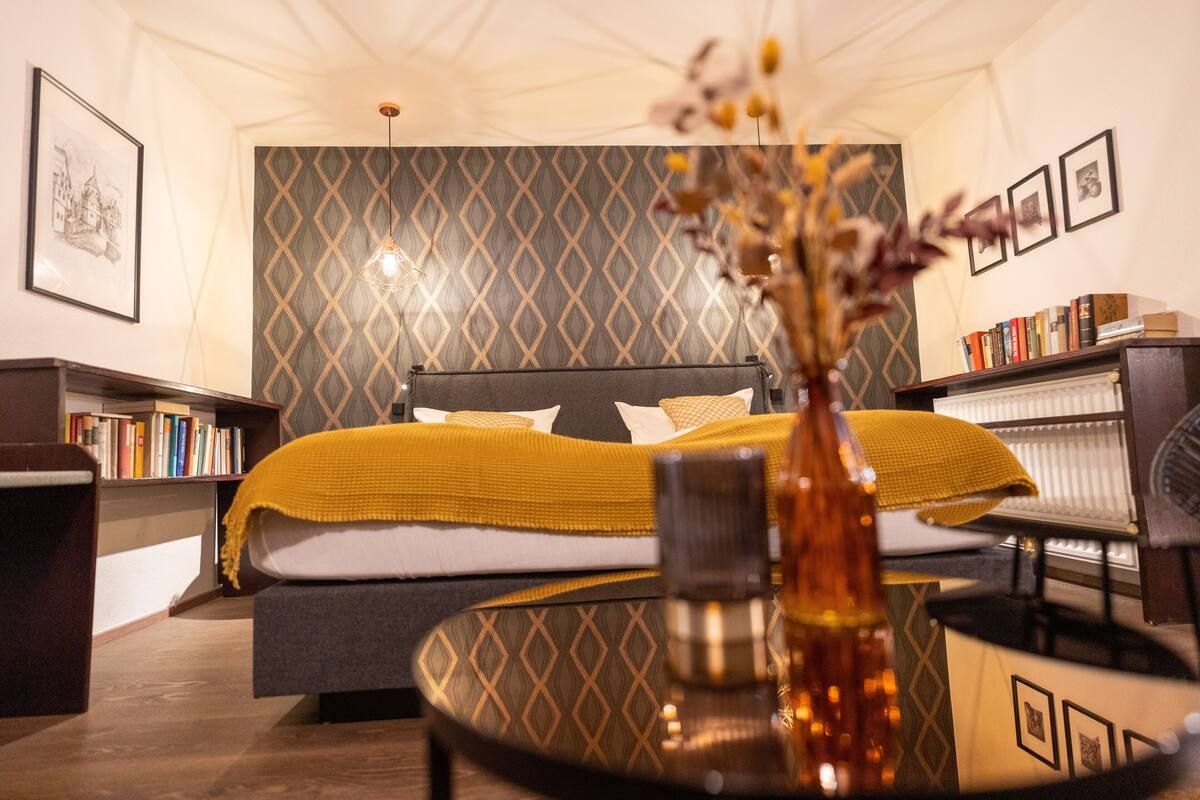 comfort double room (box spring bed 180x200) | 1 bedroom, minibar, in-room safe, desk