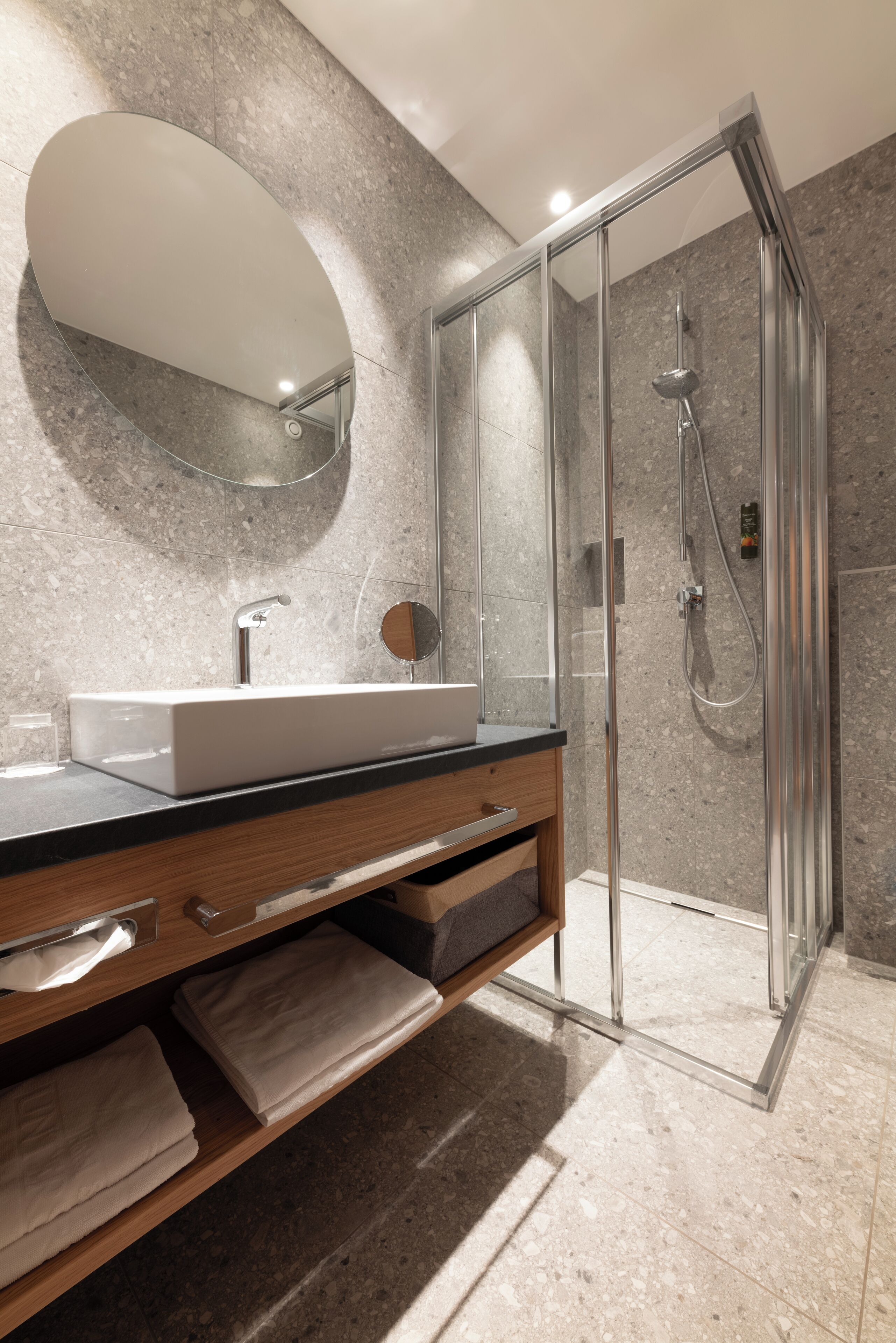 exclusive double room, balcony | bathroom | hair dryer, soap, shampoo, toilet paper