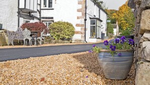Exterior - Hawthorn Farm Guest House (Buxton)