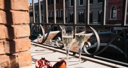 Murano Palace Bed & Breakfast