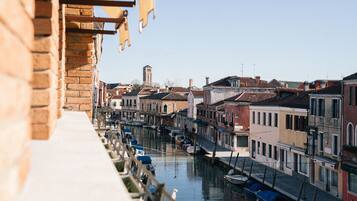 Deluxe Double Room with Canal View | City view