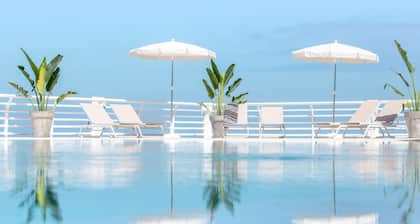 Atlantic Holiday Hotel