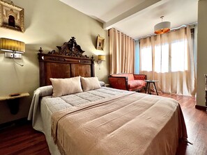 Superior Double Room | In-room safe, soundproofing, iron/ironing board, cots/infant beds - LUX San Miguel (Toledo)