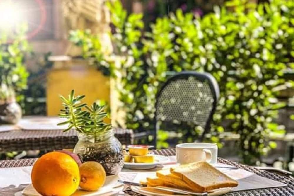 Aventino Guest House