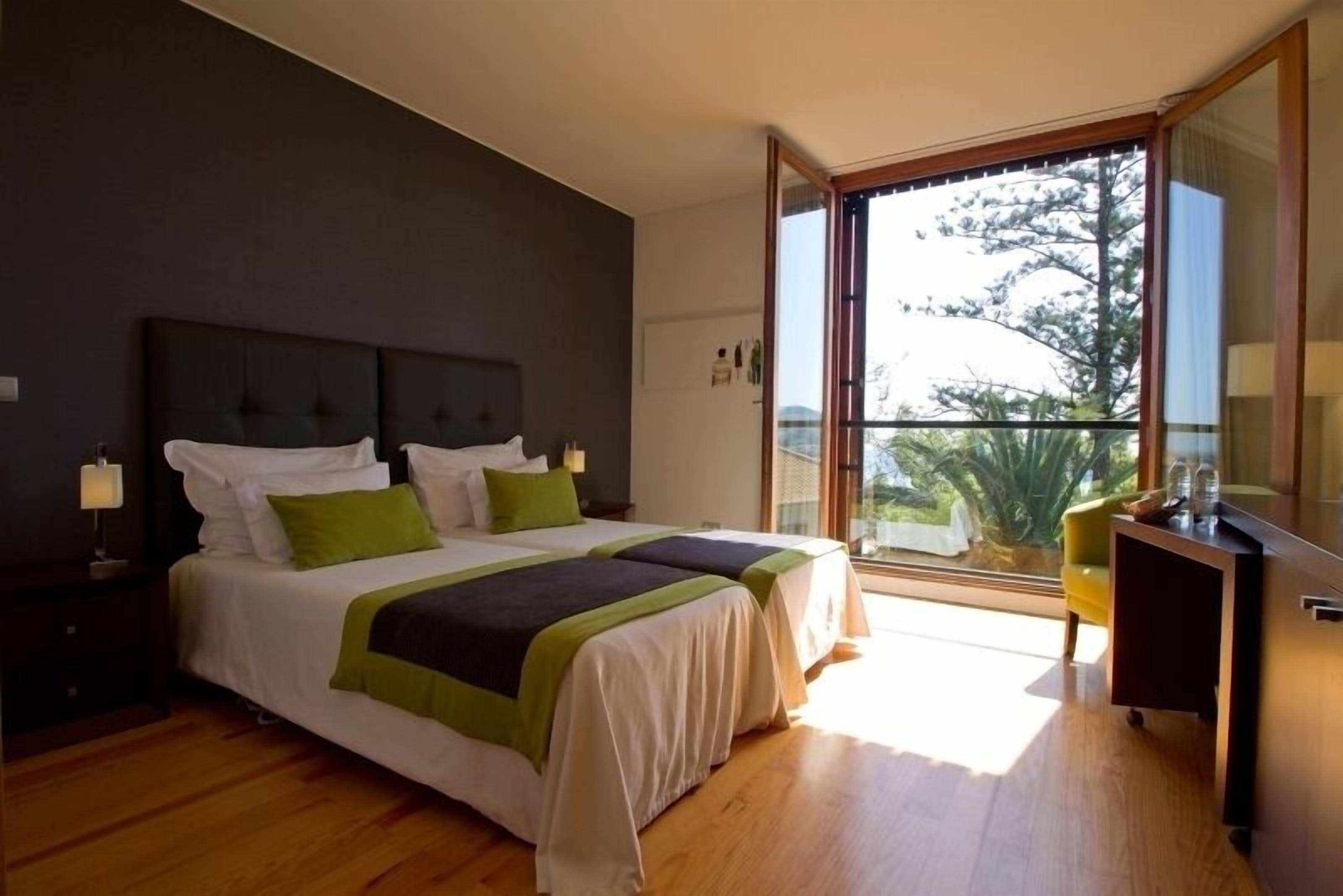 studio, garden view | 1 bedroom, minibar, in-room safe, desk