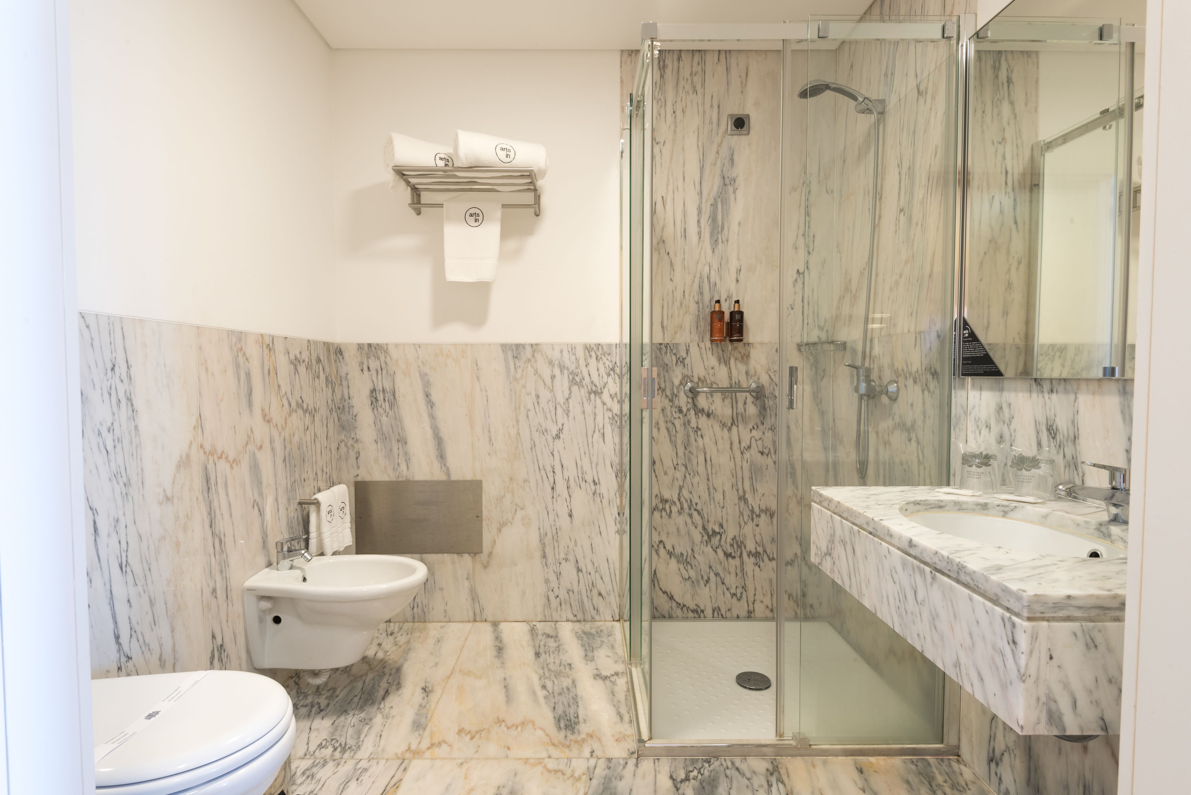 1 bedroom, minibar, in-room safe, desk