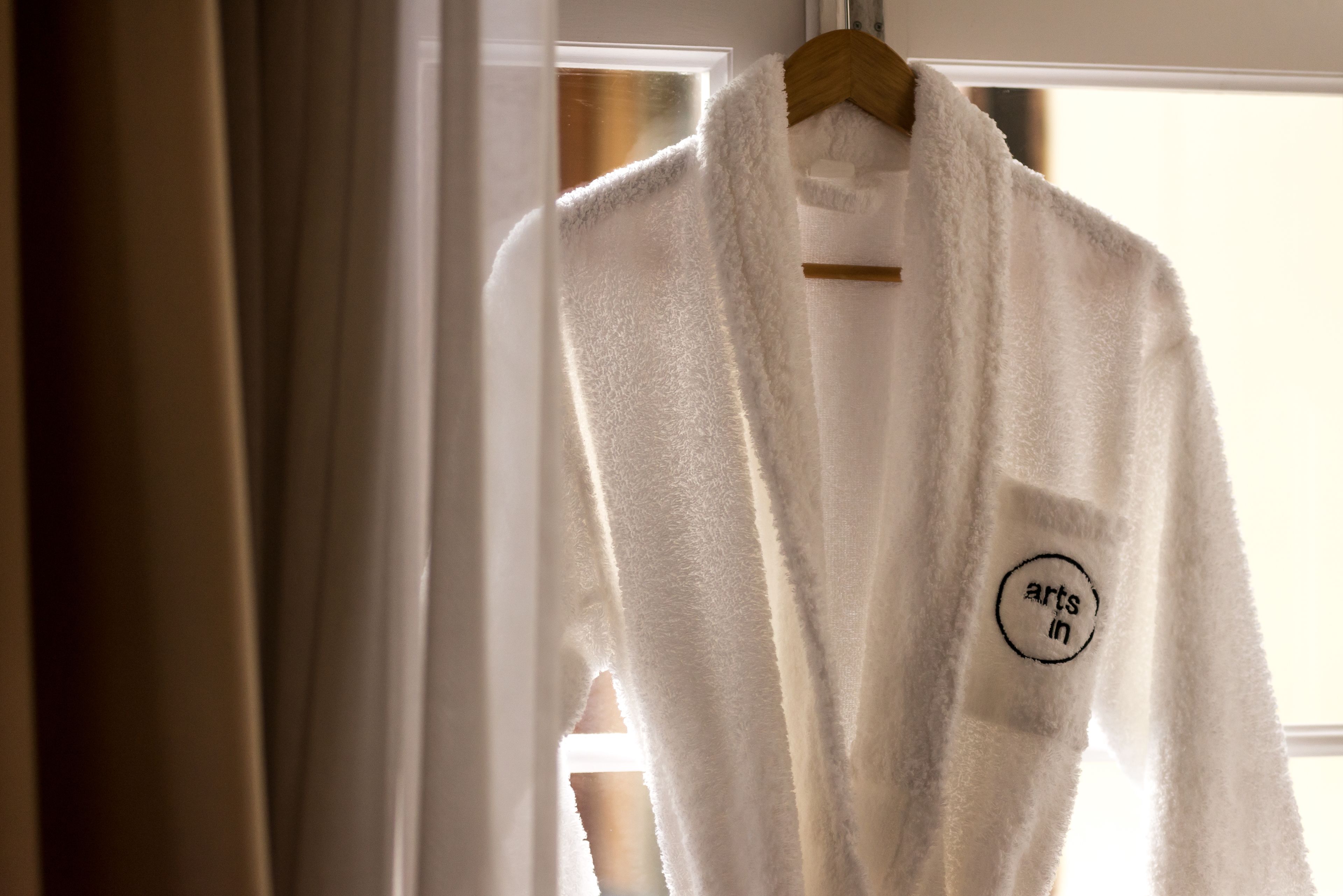 junior suite | 1 bedroom, minibar, in-room safe, desk