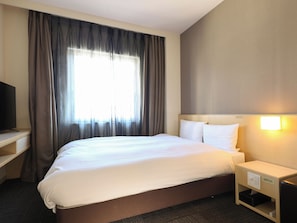 In-room safe, desk, free WiFi - Dormy Inn Kofu Natural Hot Spring (Kofu)